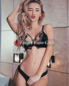 照片年轻 (23 年）性感VIP护送模特 Vip escort Rose 从 伊斯坦布尔