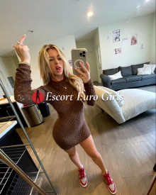 Photo young (24 years) sexy VIP escort model Lucia from Грац