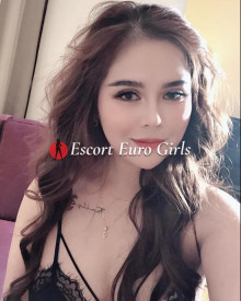 Photo young (22 years) sexy VIP escort model Norah gfe from Dubai